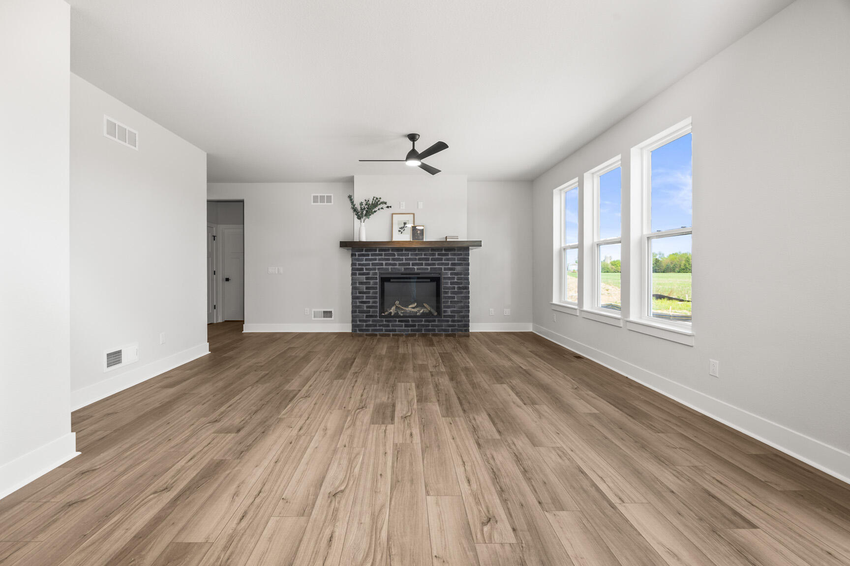 1750 Switchgrass Street Oconomowoc, WI 53066 - Photo 17 of 43 Fireplace