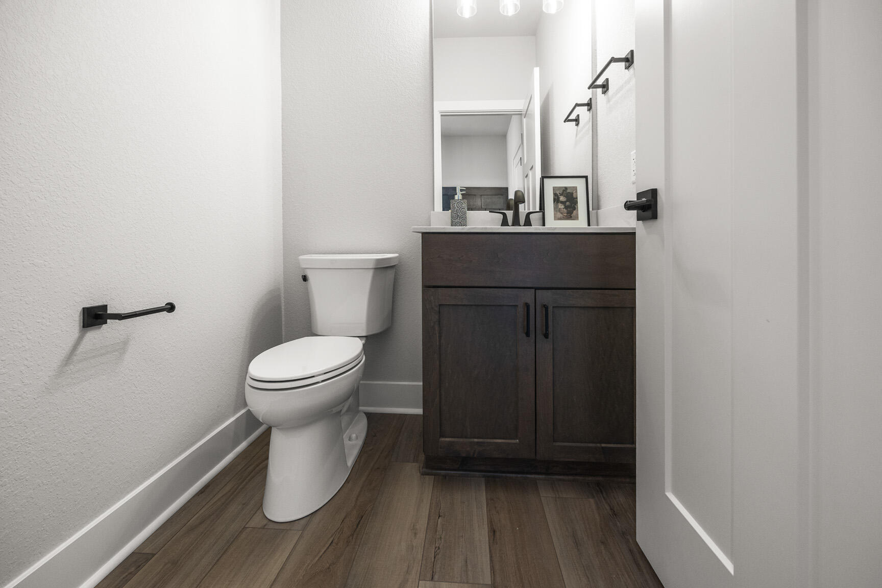 1750 Switchgrass Street Oconomowoc, WI 53066 - Photo 20 of 43 Powder Room