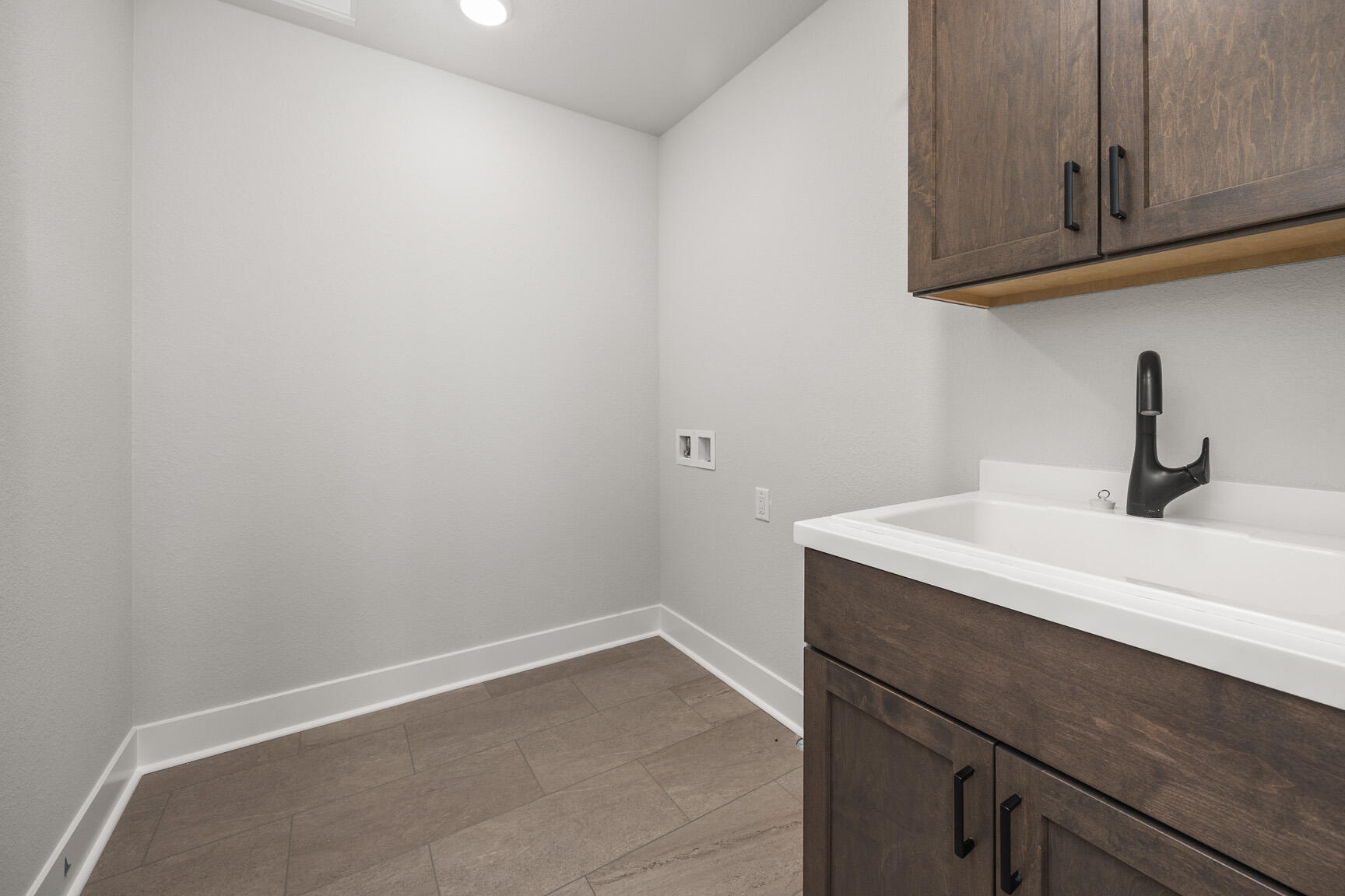 1750 Switchgrass Street Oconomowoc, WI 53066 - Photo 33 of 43 Upper level laundry