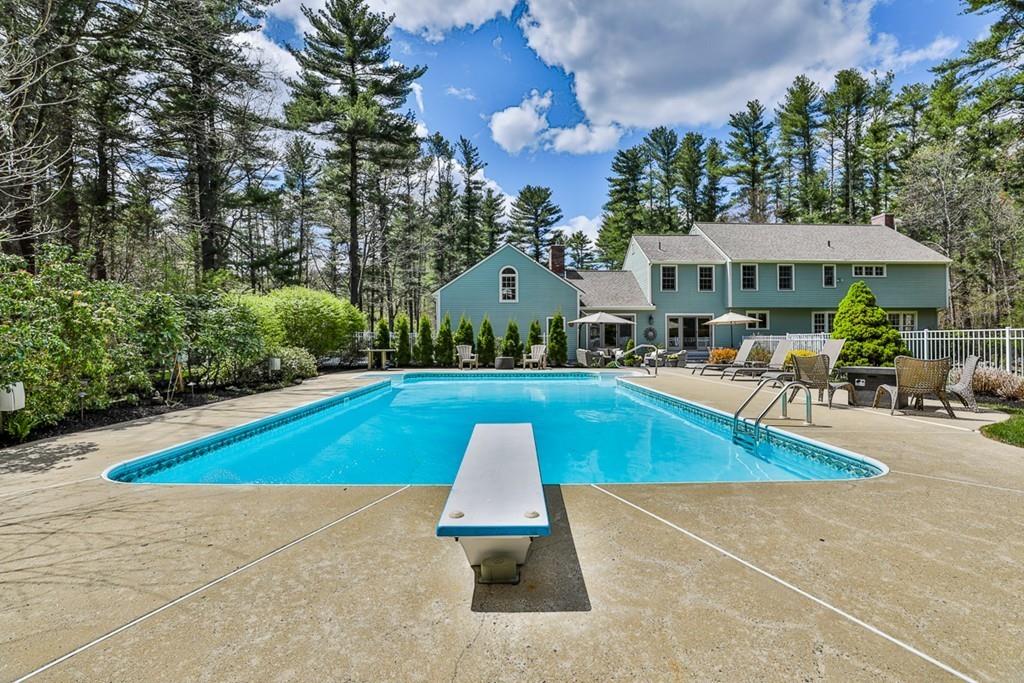 17 Arrowhead Farm Road Boxford, MA 01921 - Photo 2 of 41