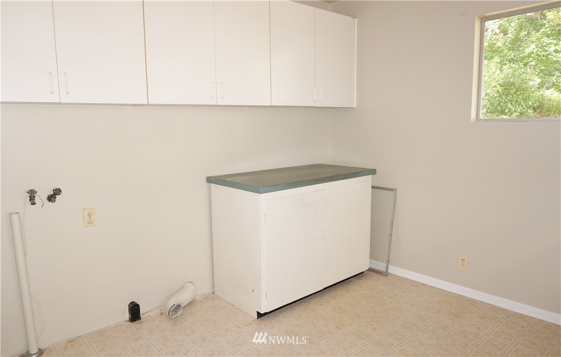4112 Petersville Road Northeast Bremerton, WA 98310 - Photo 20 of 25 Gallery Image 20