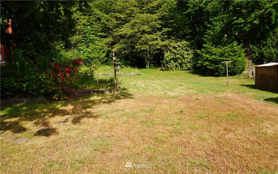 4112 Petersville Road Northeast Bremerton, WA 98310 - Photo 4 of 25 Gallery Image 4