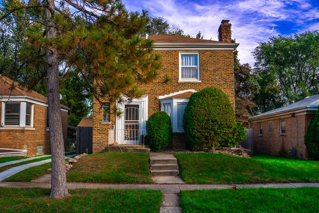 $200,000 | 14213 South Michigan Avenue, Riverdale, IL 60827