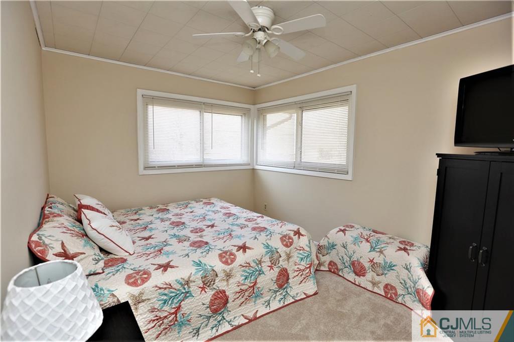 4 Constable Road Kendall Park, NJ 08824 - Photo 20 of 25 Gallery Image 20