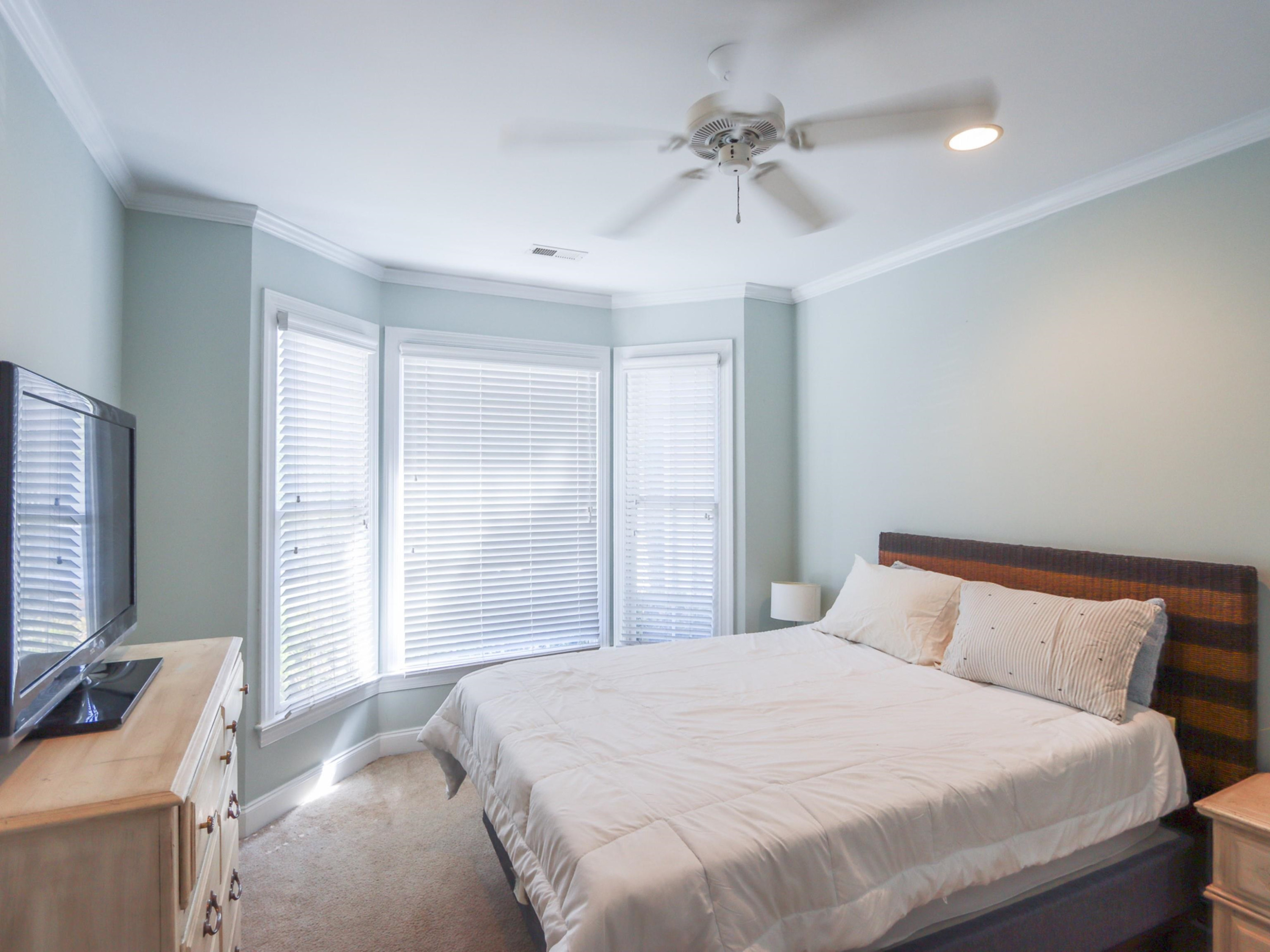 2822 Pickett Road, Unit 117 Durham, NC 27705 - Photo 21 of 32 Photo 25