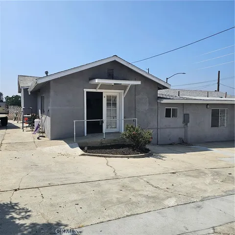 $3,000 | 4393 Tyler Street, Unit B, Riverside, CA 92503