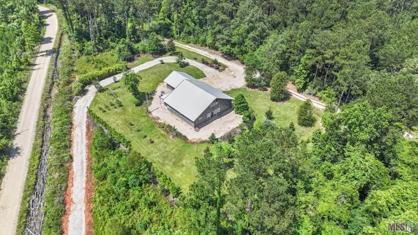 $449,900 | 46111 Highway 16, Pine Grove, LA 70453