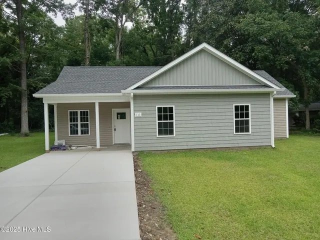 $274,900 | 111 East Oliver Street, Whiteville, NC 28472