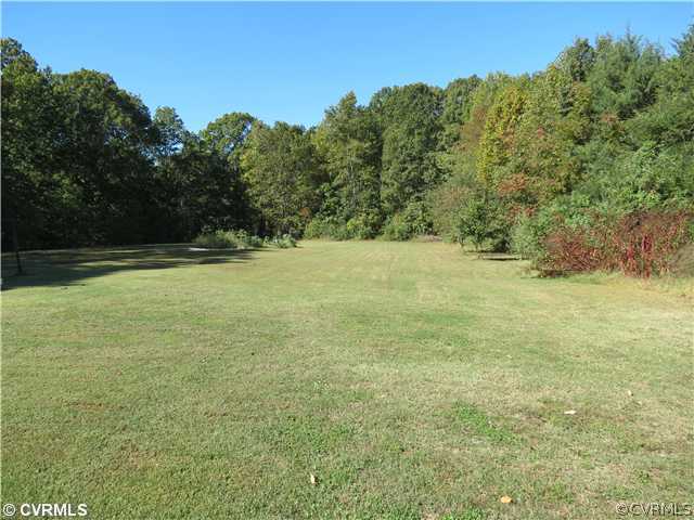 2383 Red Lane Road Powhatan, VA 23139 - Photo 9 of 14 Exterior Back