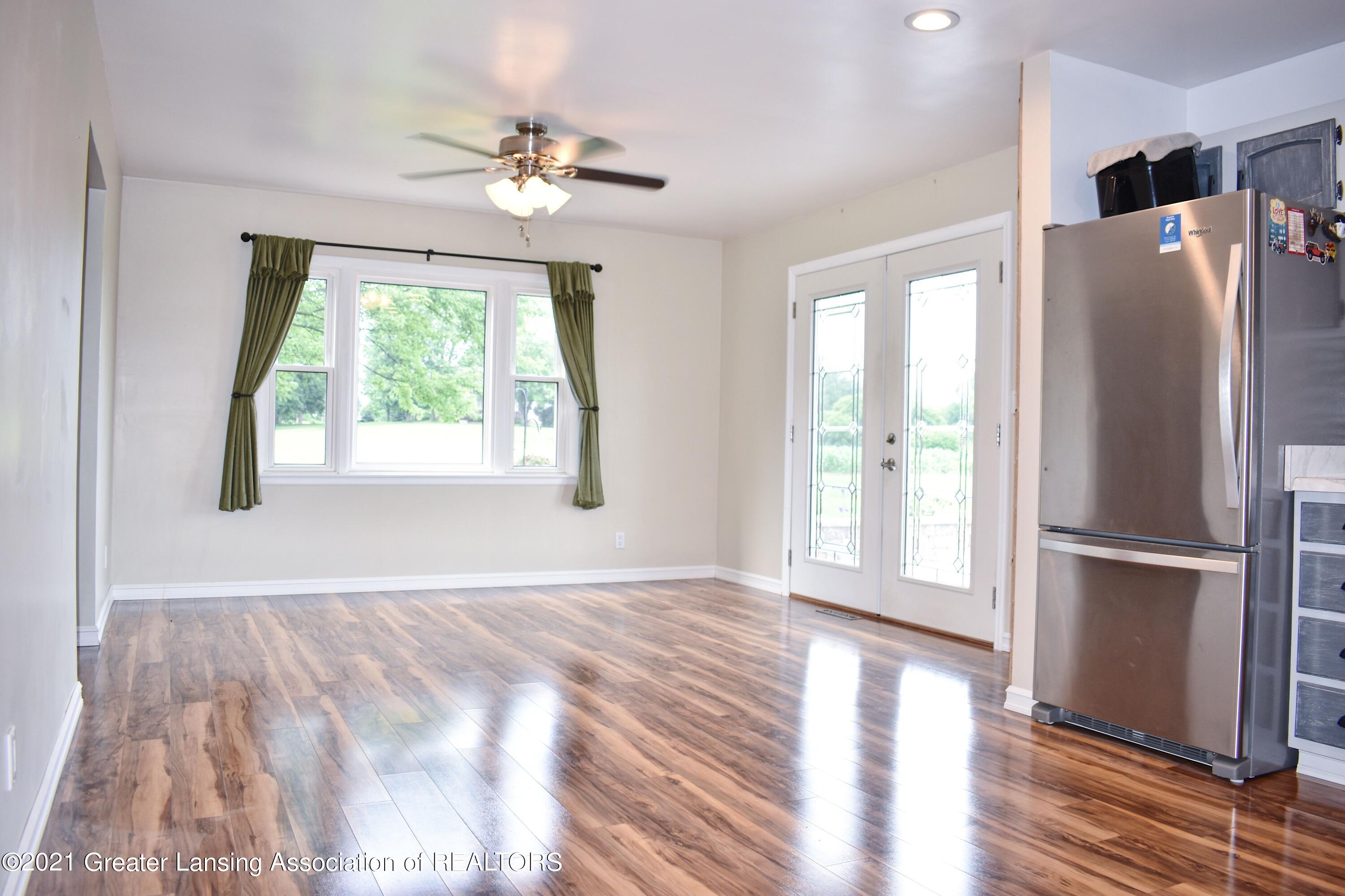 2989 Kalmbach Road Chelsea, MI 48118 - Photo 14 of 45 49
