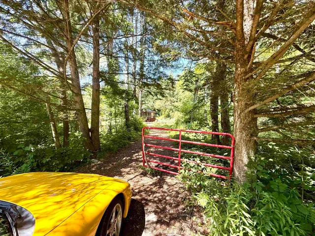 $149,900 | 3286 Highway 113, Vershire, VT 05083