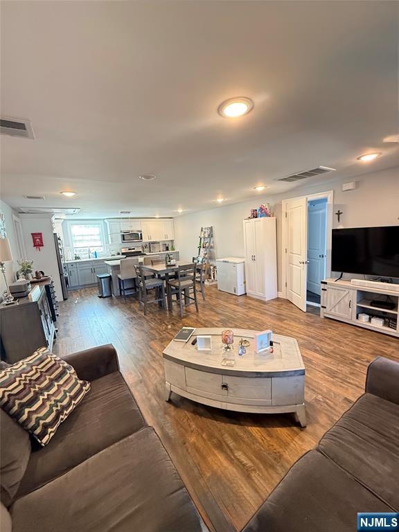32 6th Street Wood-Ridge, NJ 07075 - Photo 26 of 29 Gallery Image 26