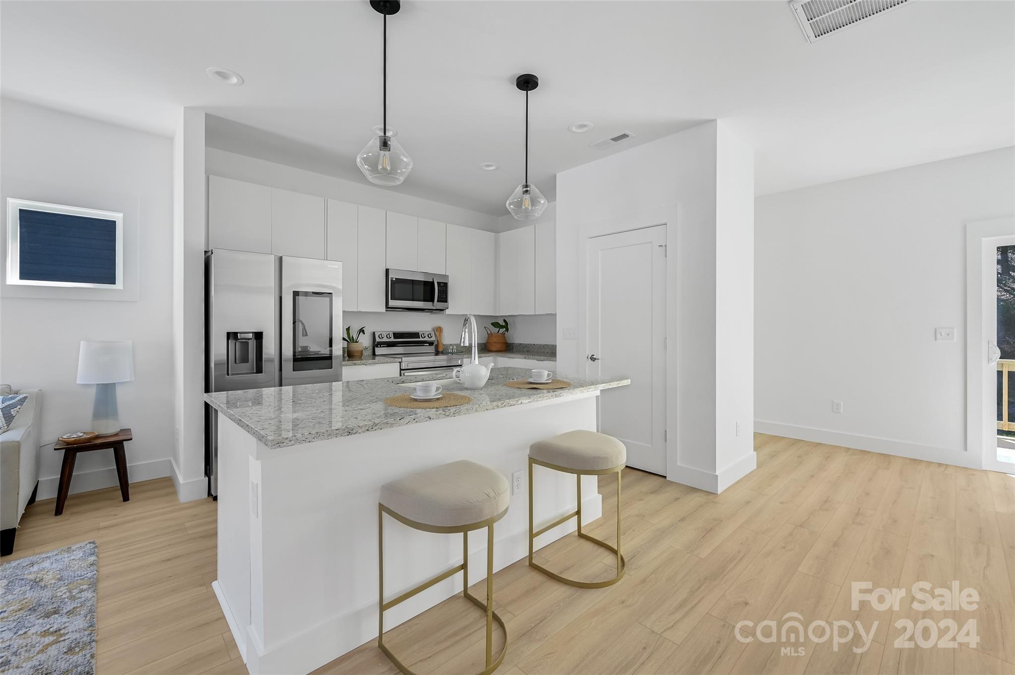 22 Cub Road, Unit 6 Asheville, NC 28806 - Photo 7 of 23 Gallery Image 7