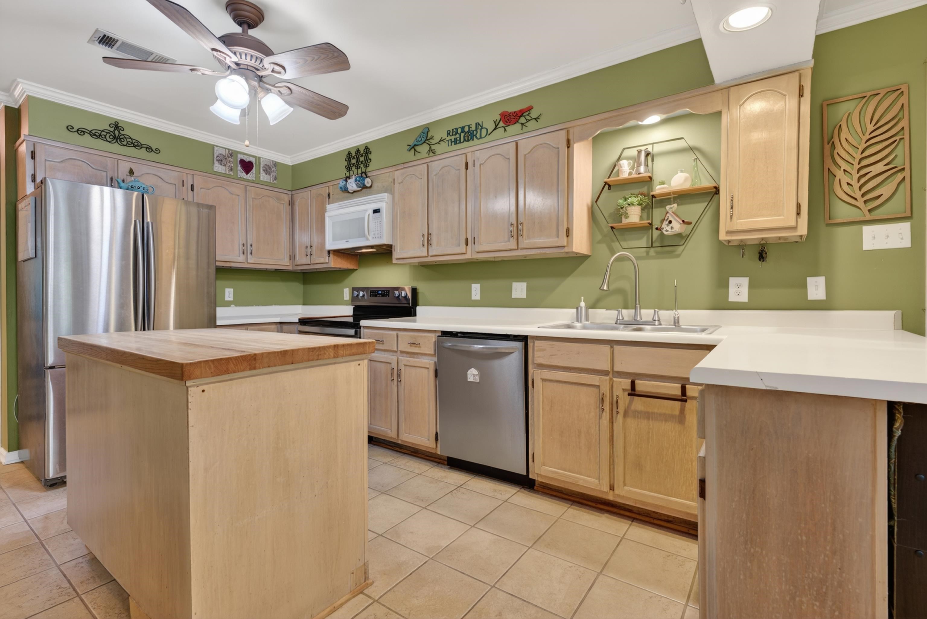 1028 Winleaf Drive Collierville, TN 38017 - Photo 4 of 30