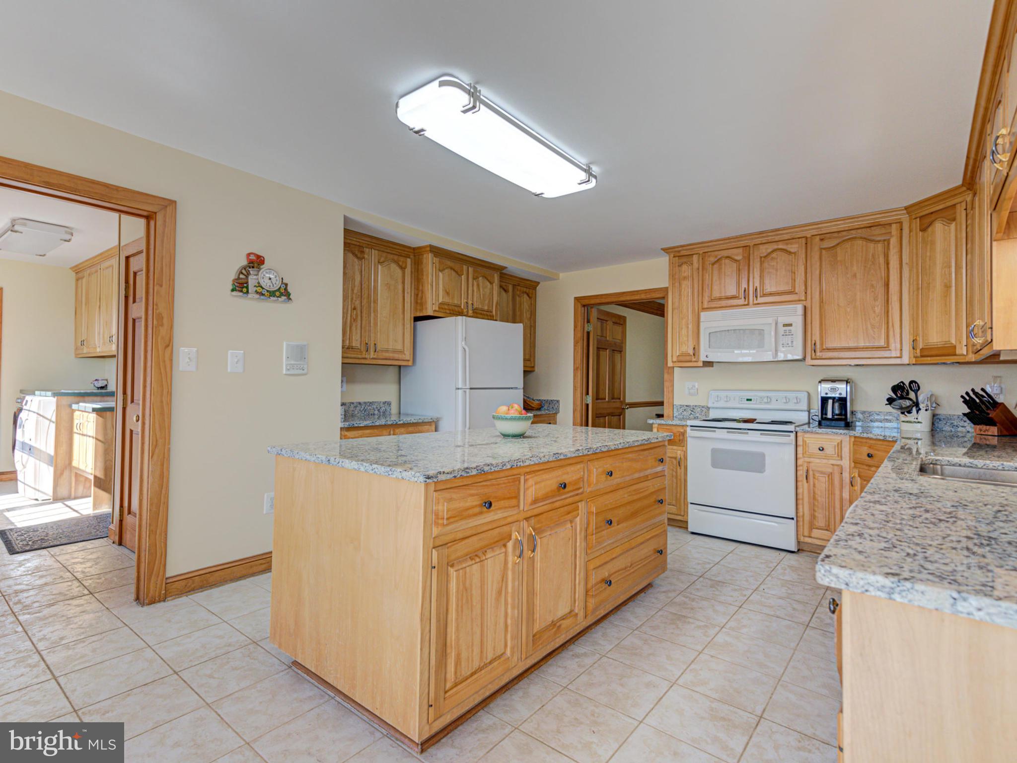 17022 Simmental Lane Round Hill, VA 20141 - Photo 18 of 48