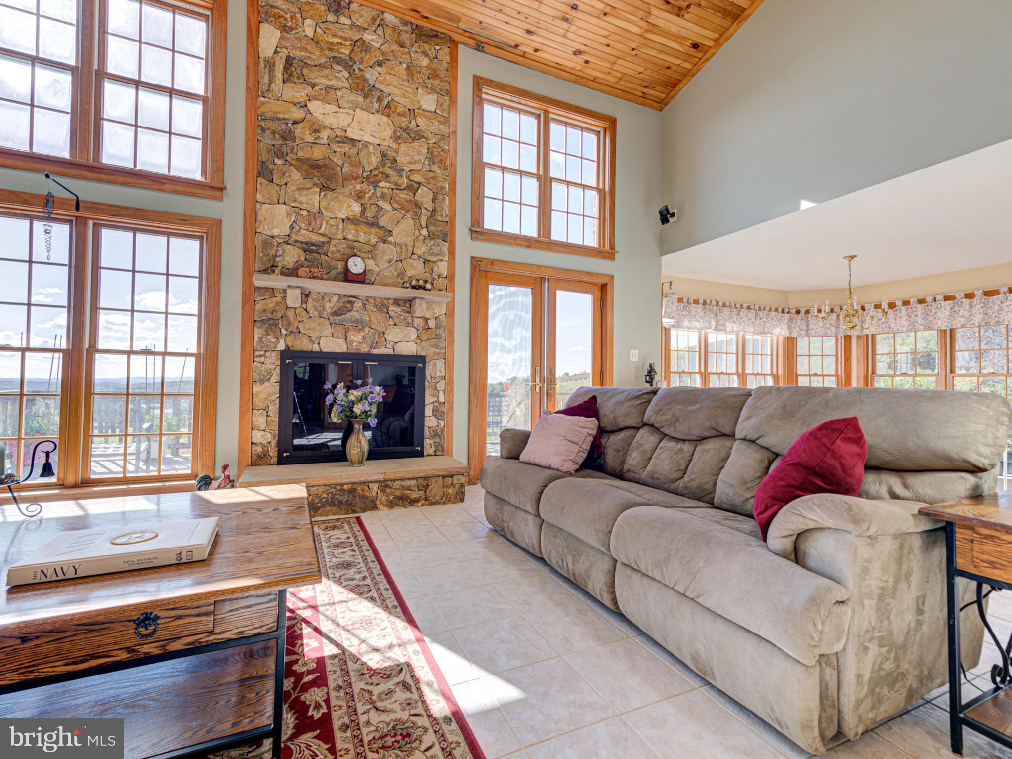 17022 Simmental Lane Round Hill, VA 20141 - Photo 7 of 48