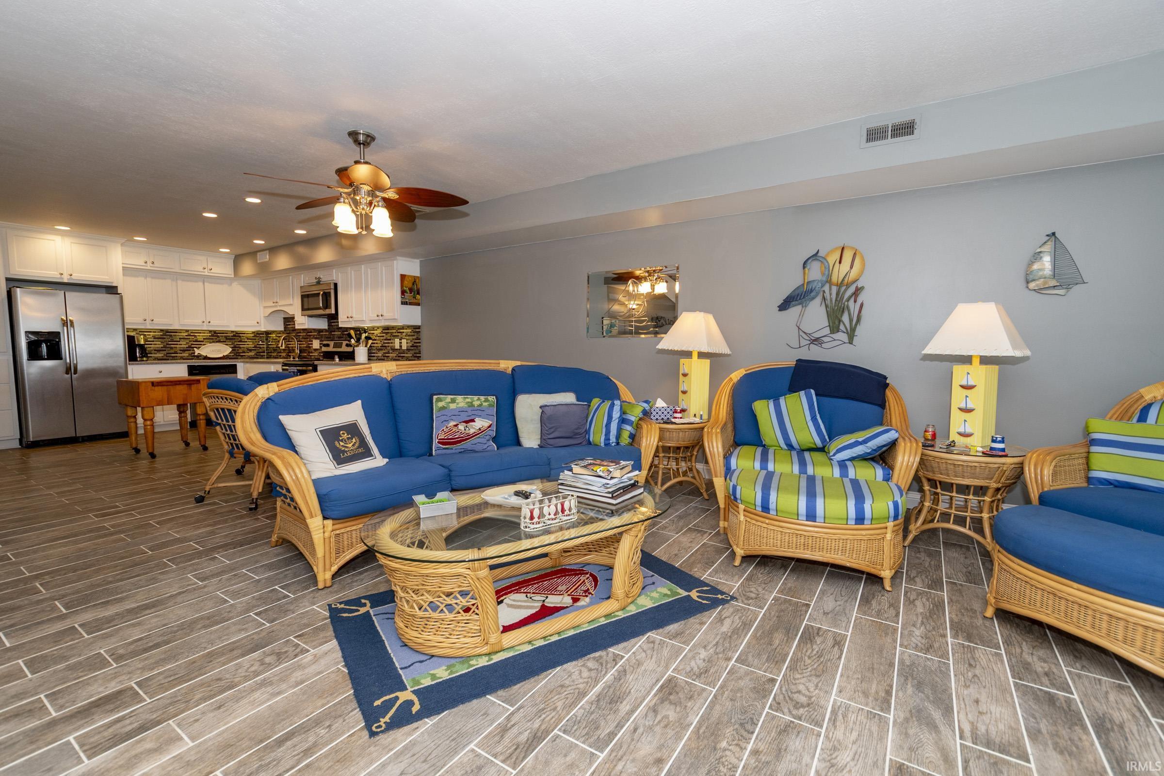 12601 Pleasant Grove Road, Unit 6 Syracuse, IN 46567 - Photo 10 of 20 Gallery Image 10