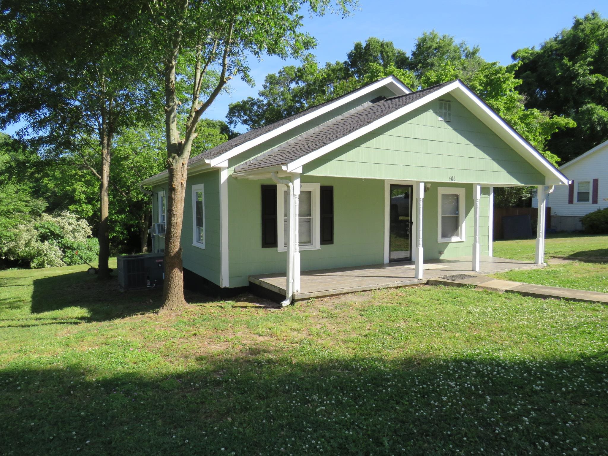 406 River Drive Gaffney, SC 29340 - Photo 2 of 31
