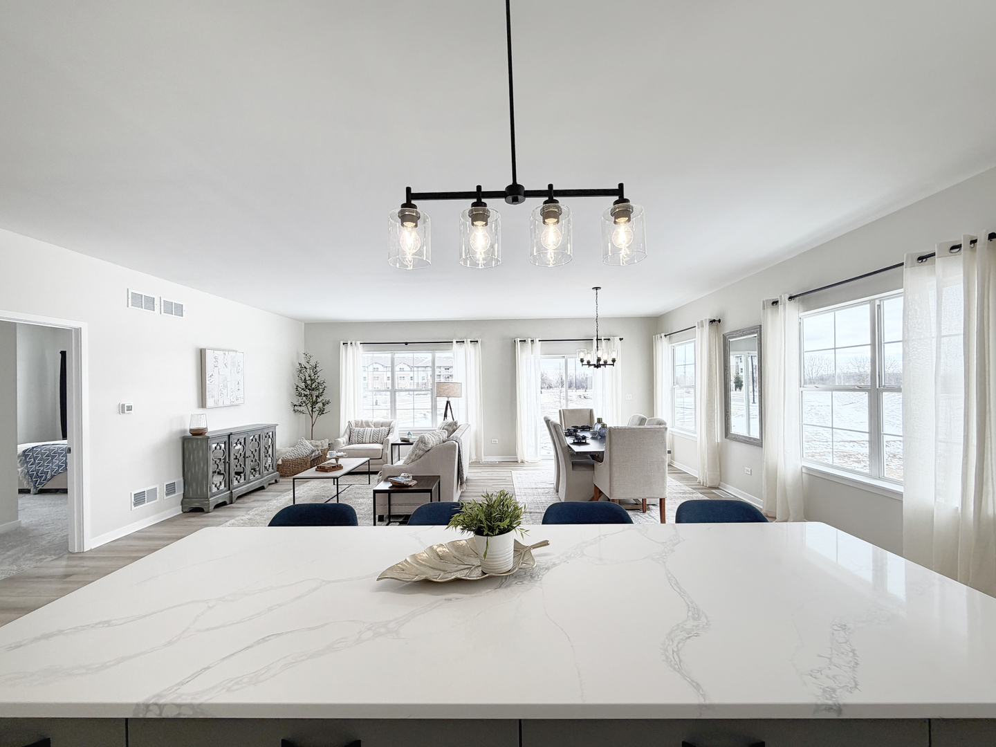 11690 Ryann Road Huntley, IL 60142 - Photo 8 of 33