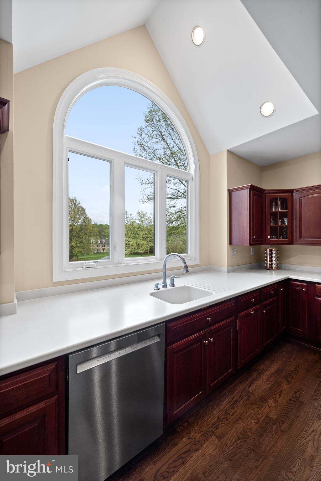3 Primrose Lane Malvern, PA 19355 - Photo 12 of 37 Kitchen
