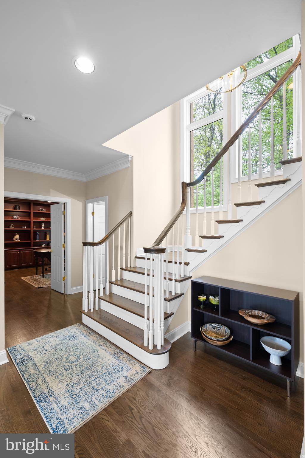 3 Primrose Lane Malvern, PA 19355 - Photo 4 of 37 Foyer