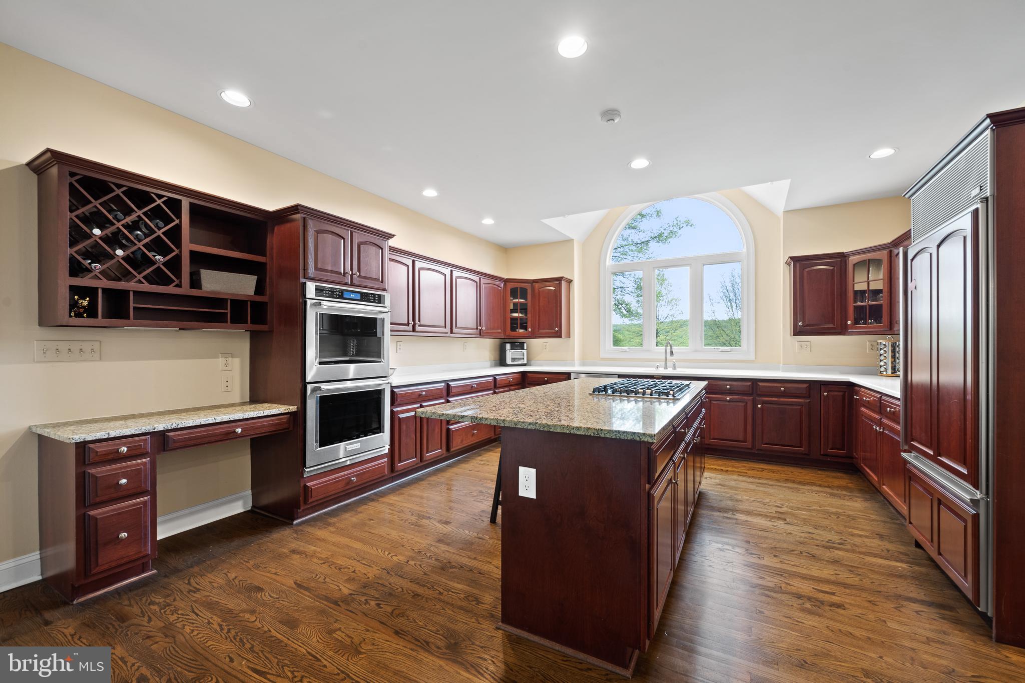 3 Primrose Lane Malvern, PA 19355 - Photo 10 of 37 Kitchen