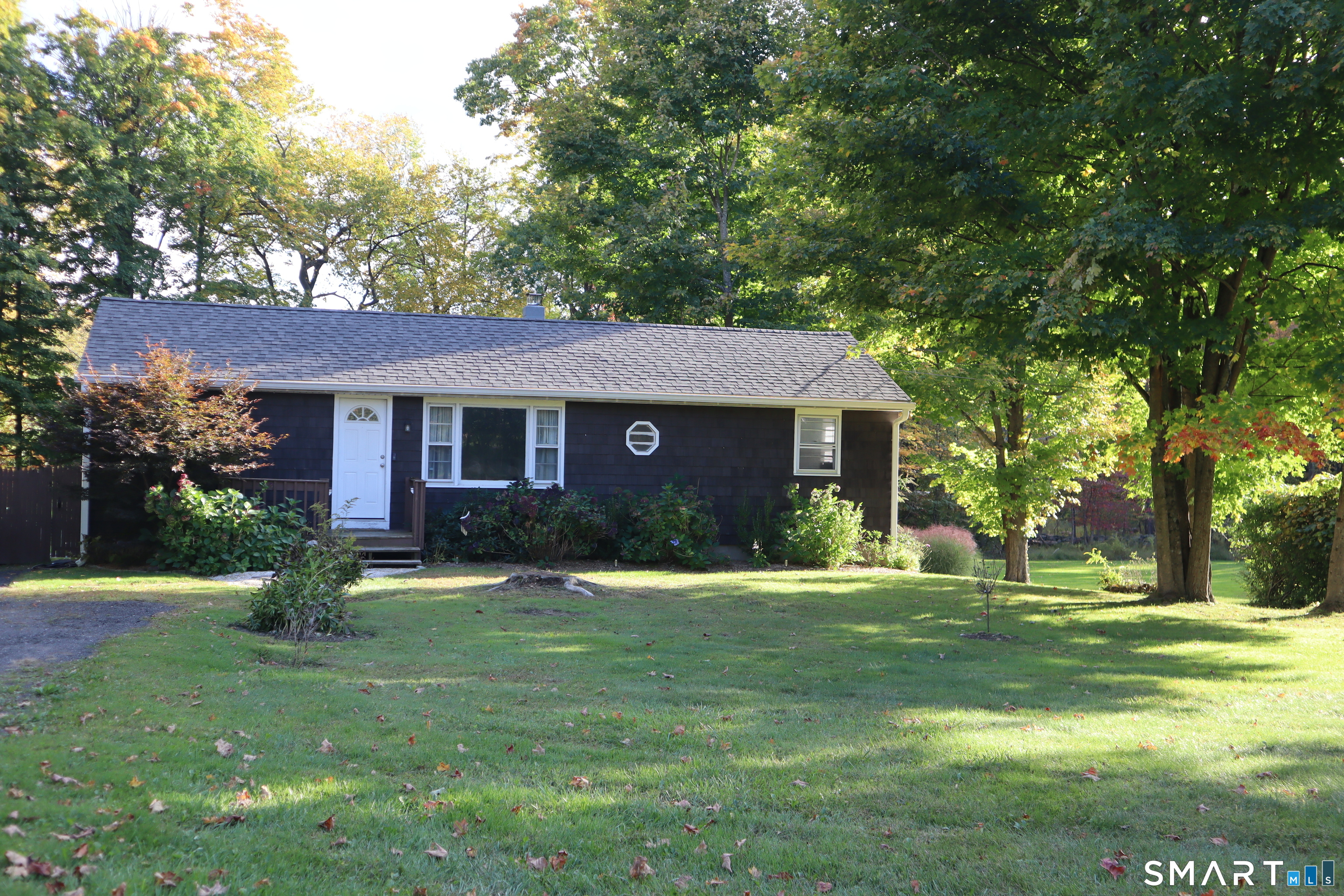 59 Gillotti Road New Fairfield, CT 06812 - Photo 2 of 32 Gallery Image 2