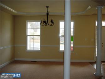 112 Ellsworth Drive Sinking Spring, PA 19608 - Photo 2 of 9