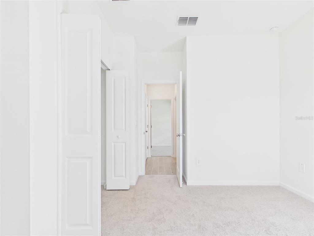 8966 Southwest 69th Terrace Ocala, FL 34476 - Photo 12 of 48