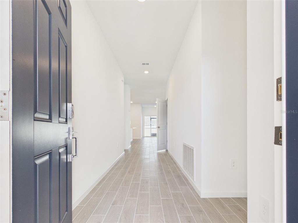 8966 Southwest 69th Terrace Ocala, FL 34476 - Photo 6 of 48