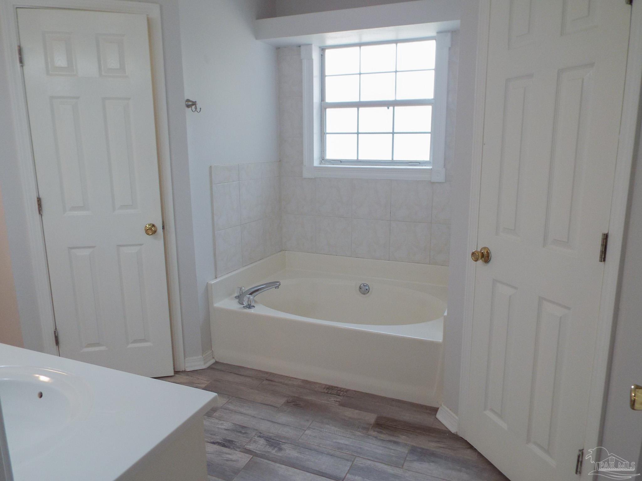 4315 Bayou Ridge Drive Pace, FL 32571 - Photo 12 of 38