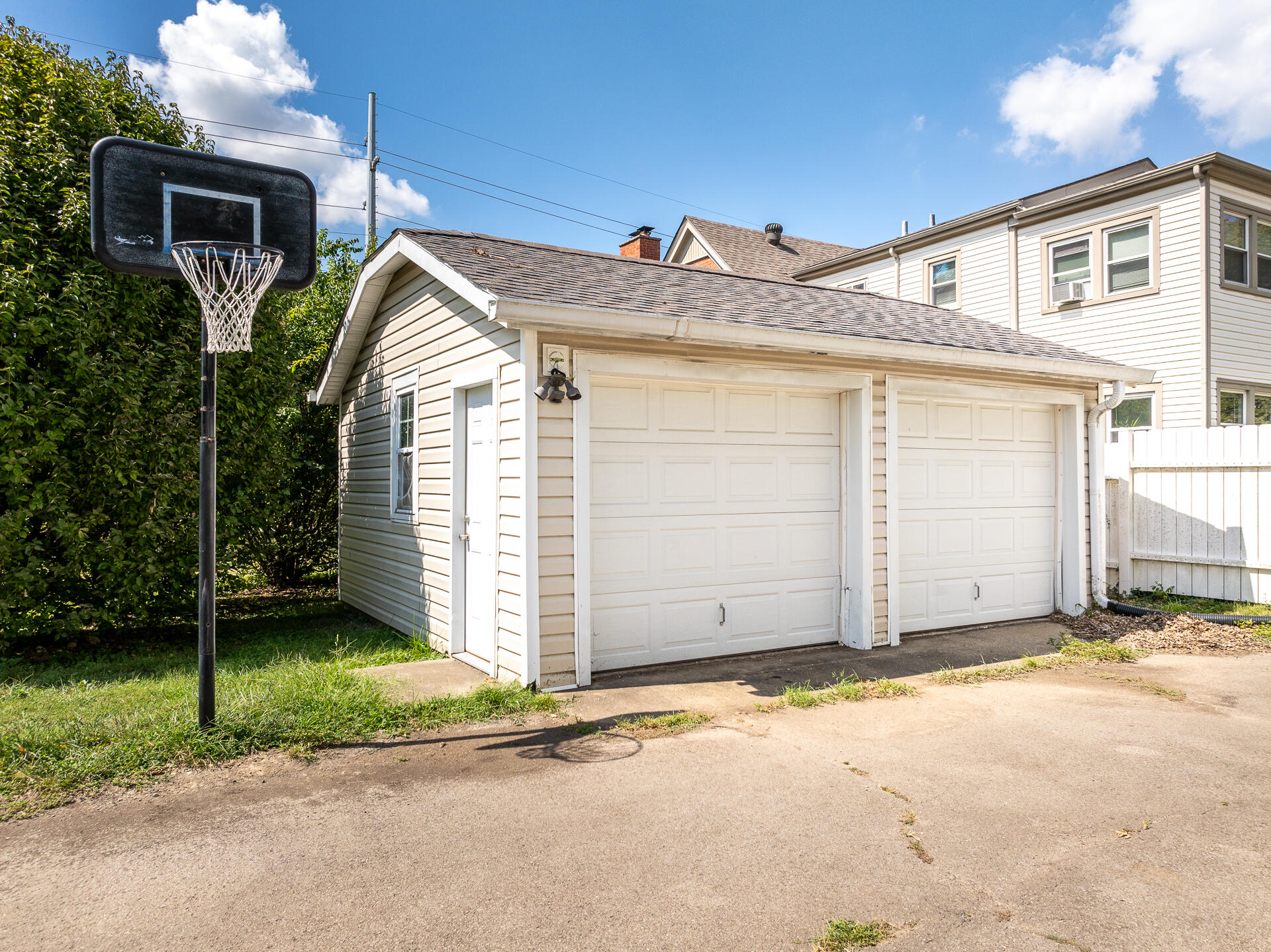 1922 Nicholasville Road Lexington, KY 40503 - Photo 33 of 42 1922 Nicholasville Rd-4