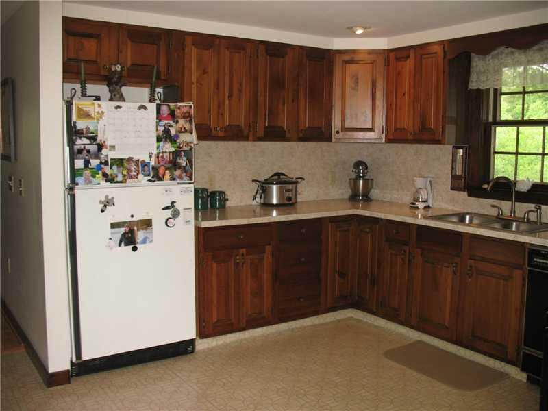 3 Old Stage Road Wiscasset, ME 04578 - Photo 4 of 20 Kitchen.