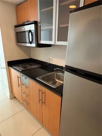 $2,000 | 1750 North Bayshore Drive, Unit 3007, Miami, FL 33132