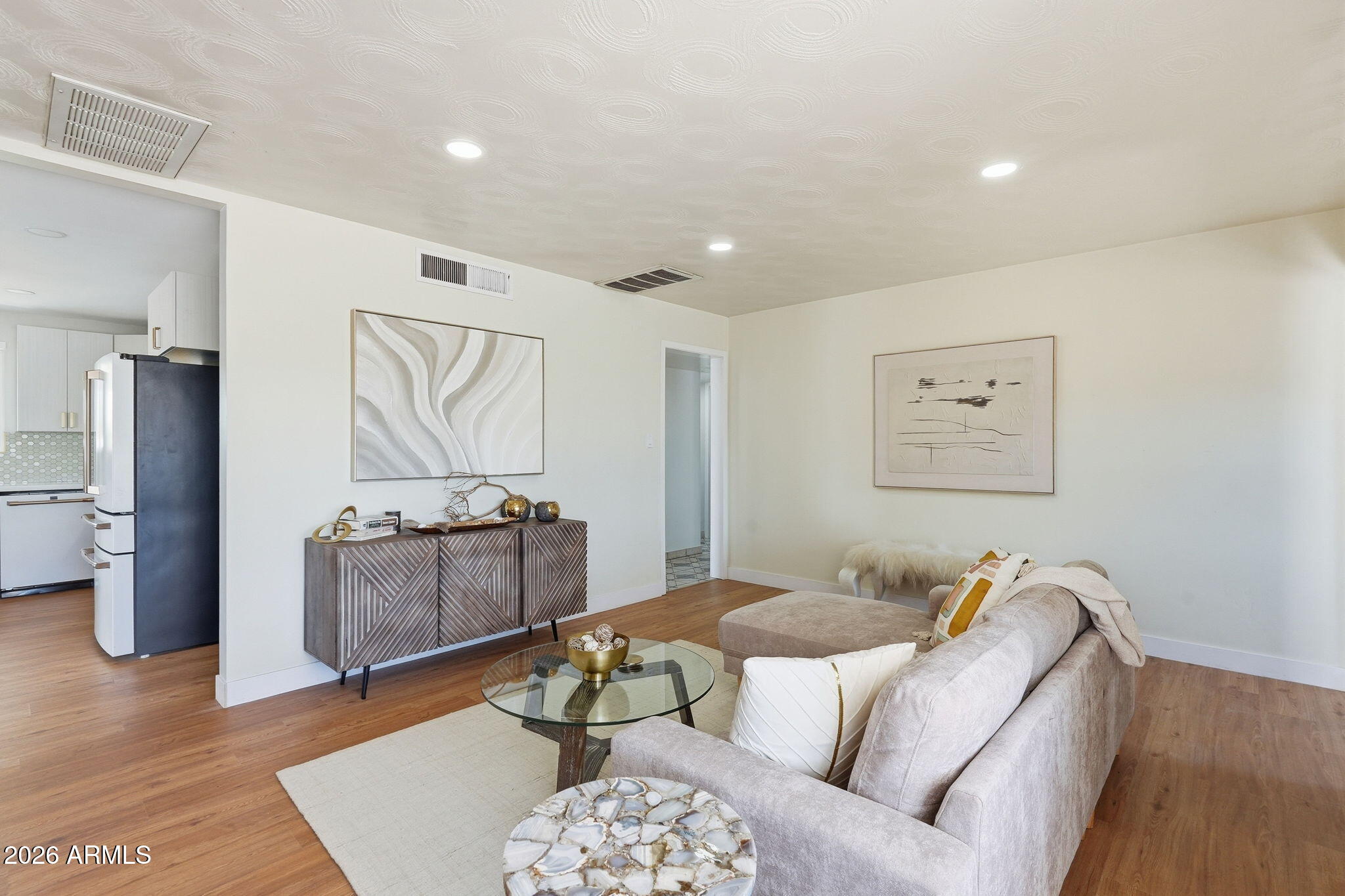 1502 East Hatcher Road Phoenix, AZ 85020 - Photo 7 of 41