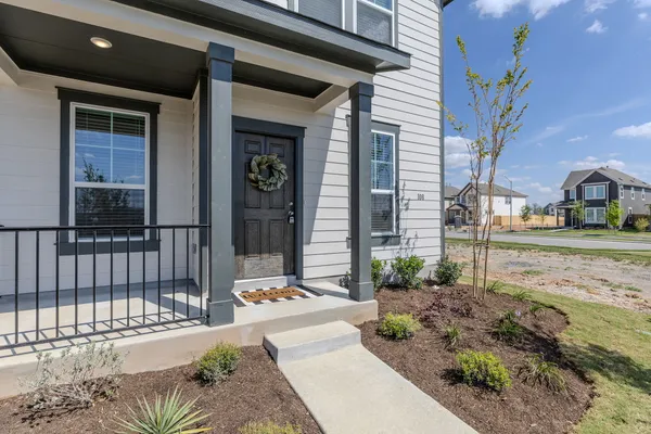 $2,000 | 108 Hartson Drive, Taylor, TX 76574