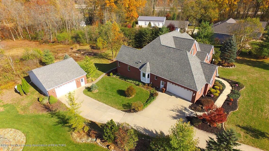 10875 Riverside Drive Dimondale, MI 48821 - Photo 4 of 42 3