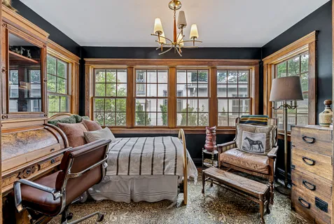 $799,000 | 1494 Oakwood Avenue, Highland Park, IL 60035
