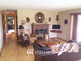 11204 Occidental Road Yakima, WA 98903 - Photo 5 of 19