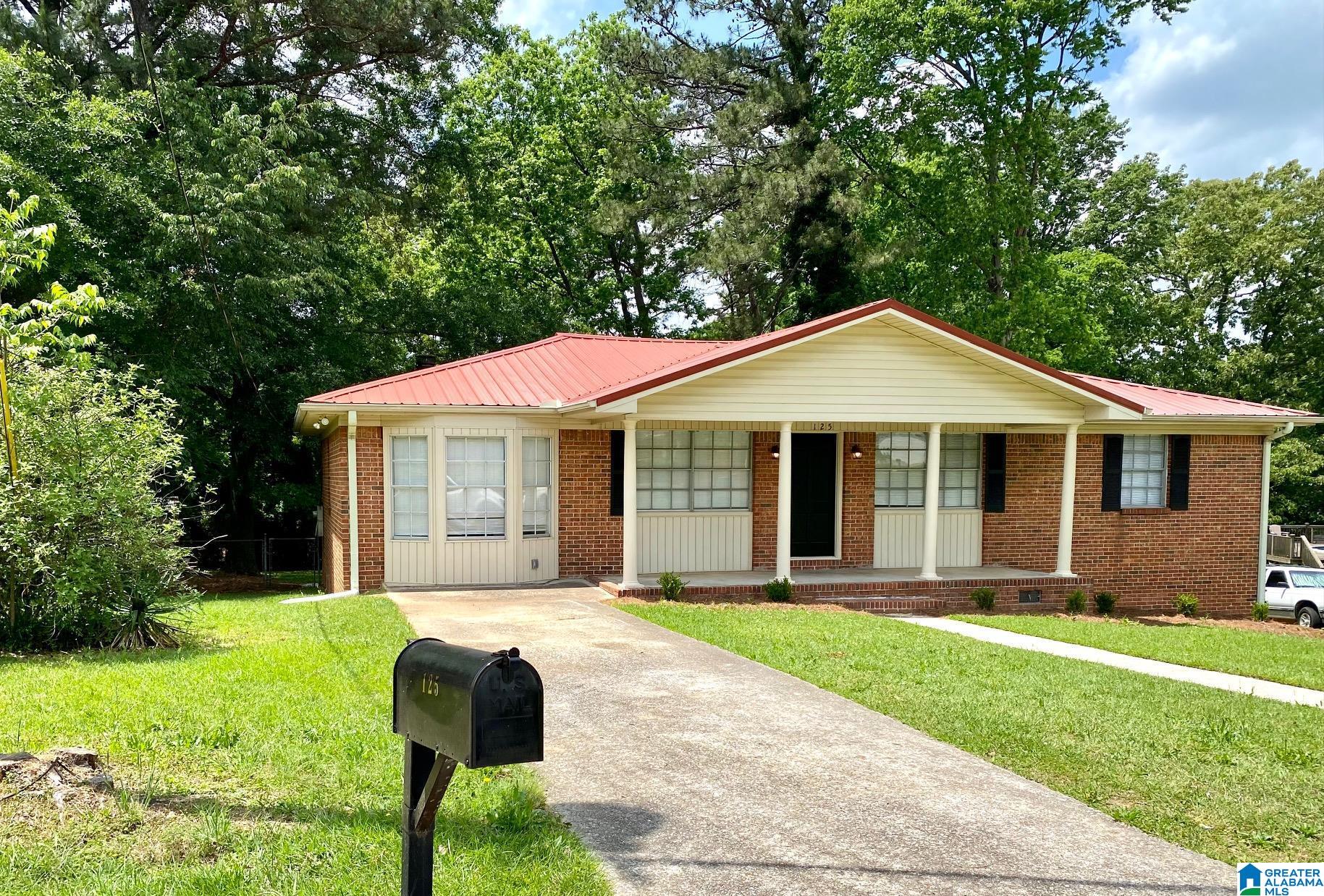 125 8th Place Pleasant Grove, AL 35127 - Photo 2 of 26