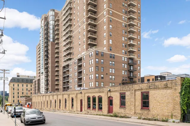 $259,900 | 401 South 1st Street, Unit 1116, Minneapolis, MN 55401