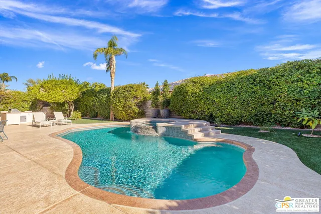 $6,000 | 4 Hillcrest Drive, Palm Desert, CA 92260