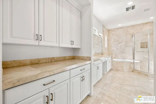 $6,000 | 4 Hillcrest Drive, Palm Desert, CA 92260