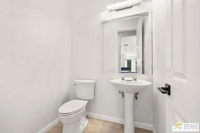 $6,000 | 4 Hillcrest Drive, Palm Desert, CA 92260