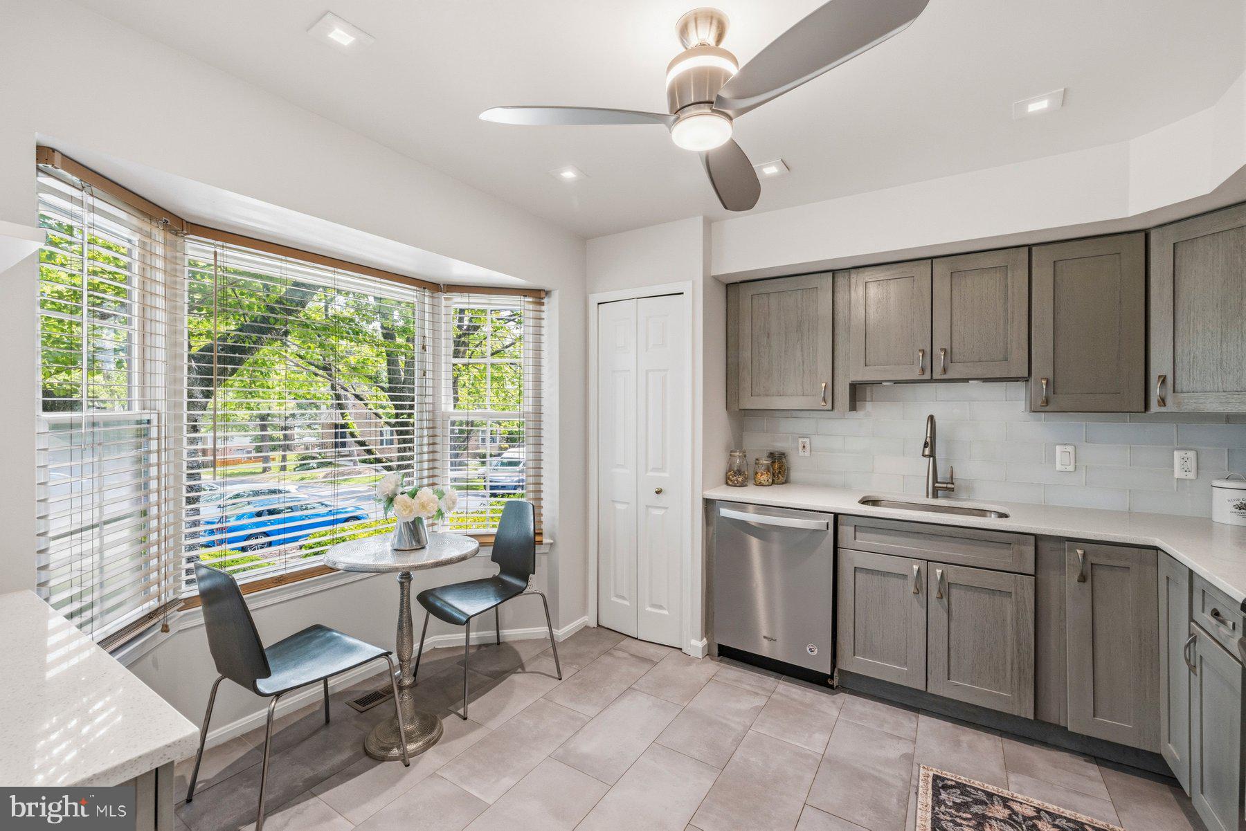 14520 Banquo Terrace Silver Spring, MD 20906 - Photo 4 of 26
