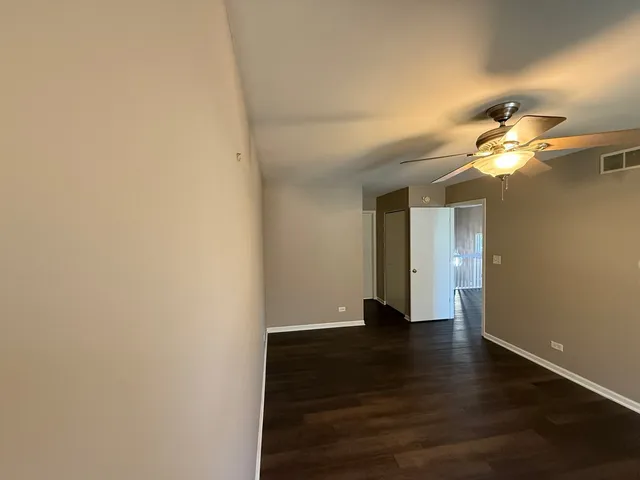 $1,500 | 1586 New Haven Drive, Unit 1586, Cary, IL 60013