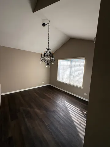 $1,500 | 1586 New Haven Drive, Unit 1586, Cary, IL 60013