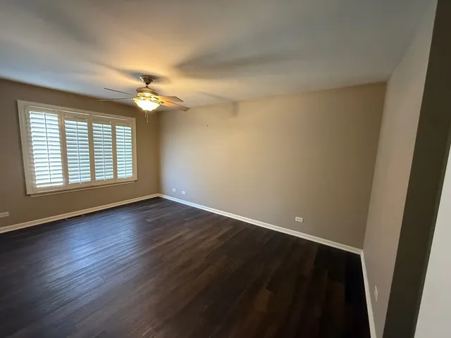 $1,500 | 1586 New Haven Drive, Unit 1586, Cary, IL 60013