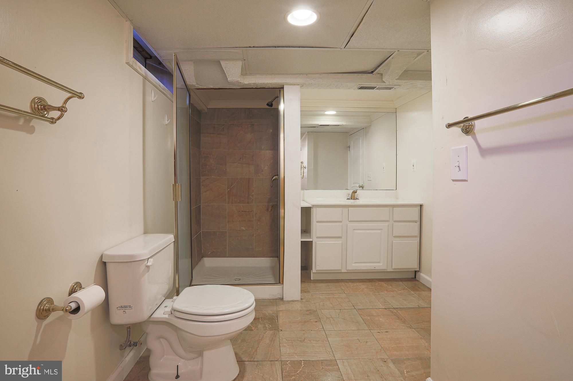 1726 Aberdeen Road Baltimore, MD 21286 - Photo 34 of 38