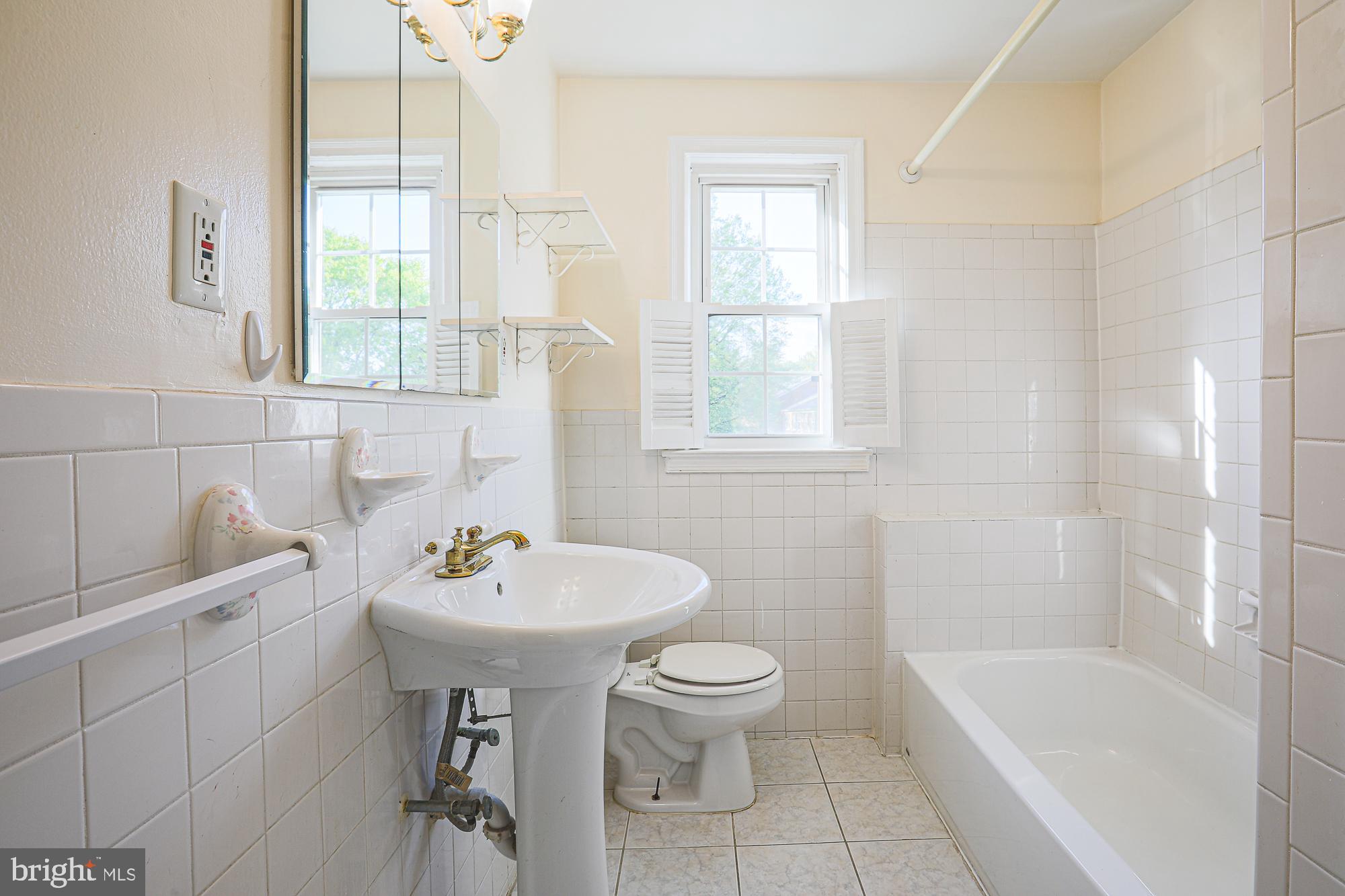 1726 Aberdeen Road Baltimore, MD 21286 - Photo 36 of 38